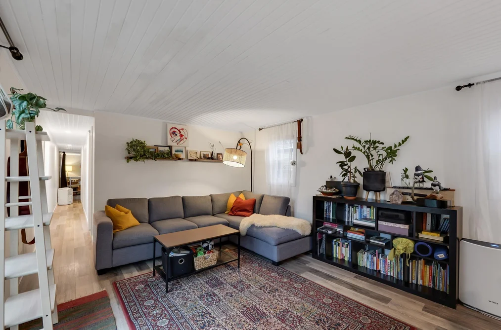 4 40022 GOVERNMENT ROAD, Squamish BC V0N 1T0, Squamish BC — Residential for Sale - Photo 3