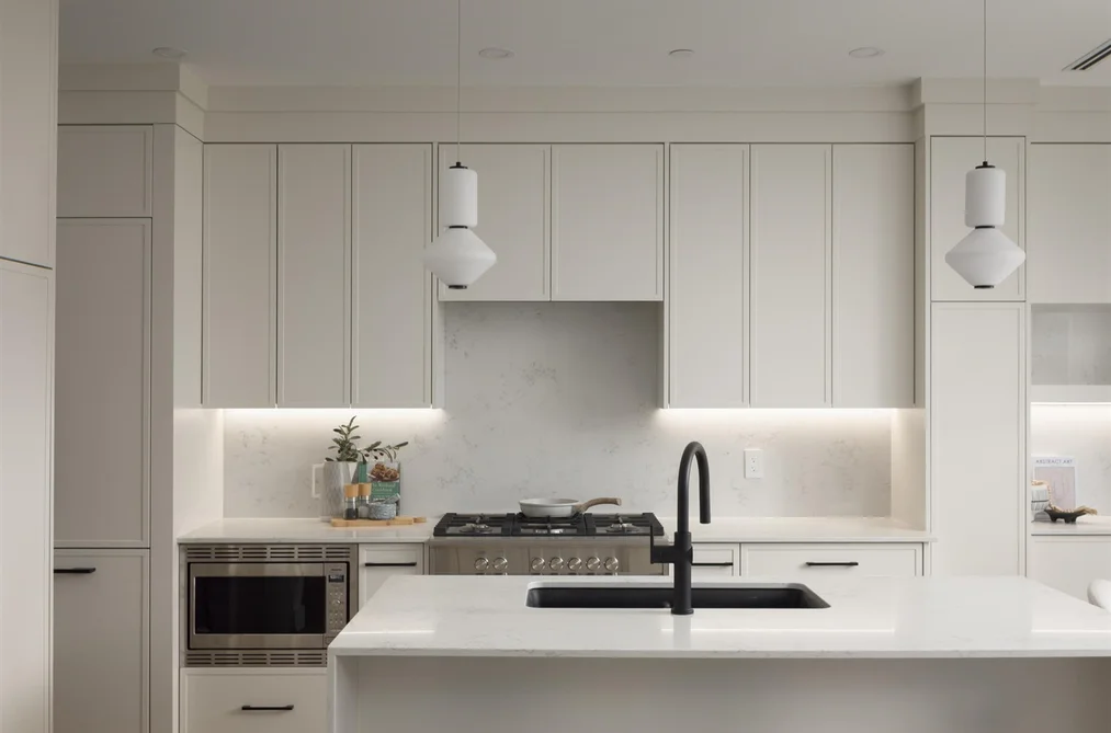 4 419 W 23RD AVENUE, Vancouver BC V5Y 2H5, Vancouver BC — Residential for Sale — Photo 4 of 37