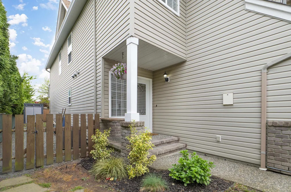 4 46277 CESSNA DRIVE, Chilliwack BC V2P 1A7, Chilliwack BC — Residential for Sale - Photo 2