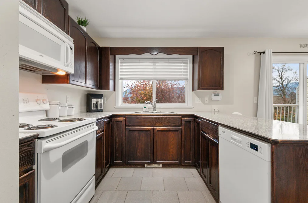 4 46375 CESSNA DRIVE, Chilliwack BC V2P 1A7, Chilliwack BC — Residential for Sale - Photo 6