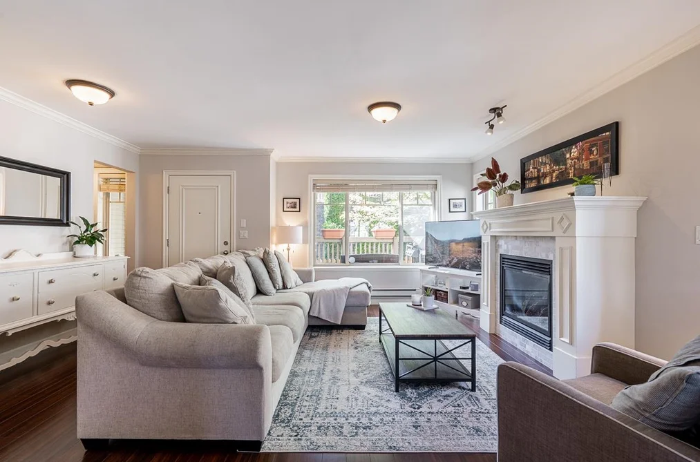 Townhouse for sale at 4 6238 192 Street Surrey British Columbia - MLS: R3109840