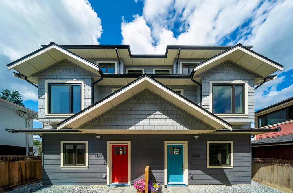 Half Duplex for sale at 4 6555 Carnegie Street Burnaby British Columbia - MLS: R3152960