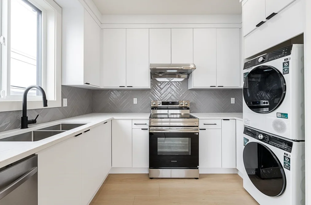 4 6554 CHARLES STREET, Burnaby BC V5B 2H1, Burnaby BC — Residential for Sale - Photo 2