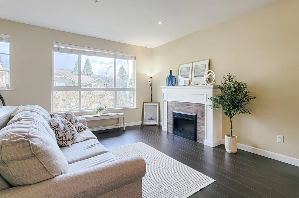 4 7059 210 STREET, Langley BC V2Y 0T2, Langley BC — Residential for Sale - Photo 3