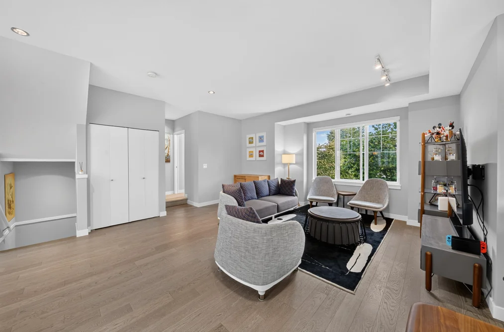 4 7180 LECHOW STREET, Richmond, BC — Residential for Sale — Photo 15 of 38