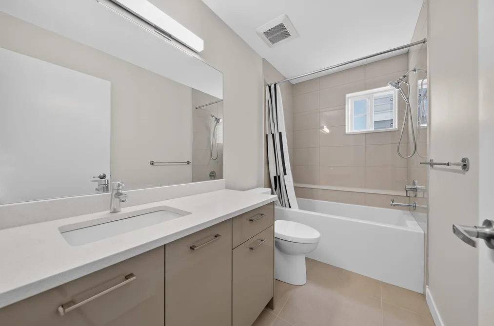 4 7180 LECHOW STREET, Richmond, BC — Residential for Sale — Photo 34 of 38