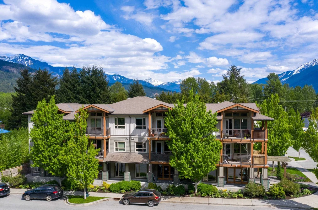 Condo for sale at 4 7450 Prospect Street Pemberton British Columbia - MLS: R3117657