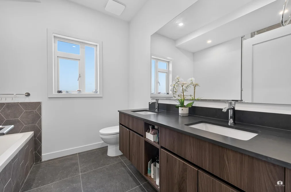 4-7580 No. 1 Road, Richmond, BC - Townhouse for Sale - Photo 18 of 25 4-7580 No. 1 Road, Richmond, BC - Townhouse for Sale - Photo 18 of 25