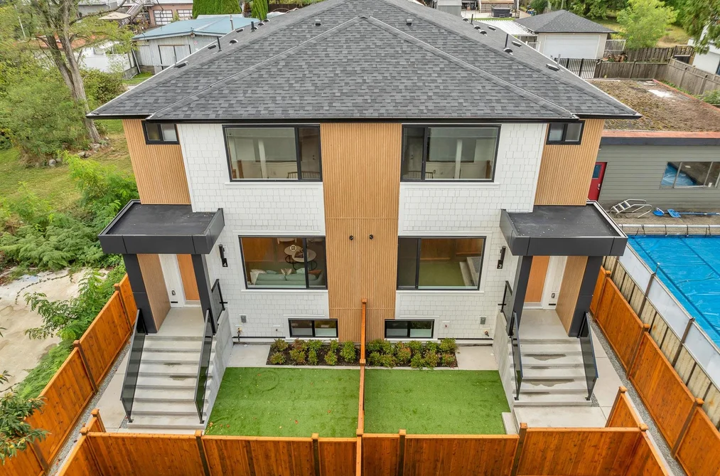 Half Duplex for sale at 4 7750 Mayfield Street Burnaby British Columbia - MLS: R3119003