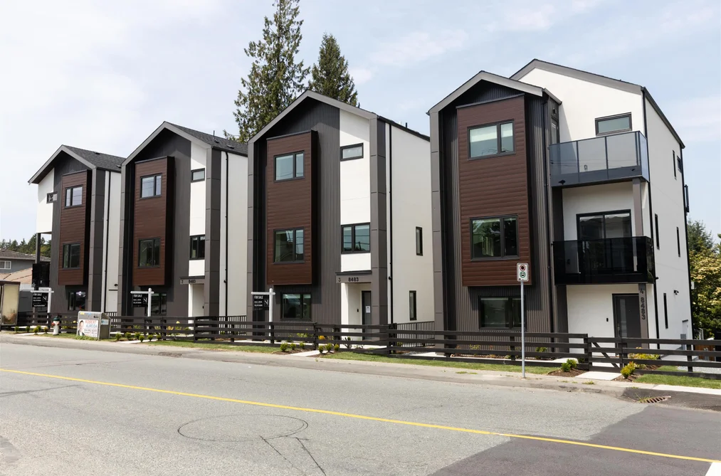 Townhouse for sale at 4 8483 16 Avenue Burnaby British Columbia - MLS: R3148501