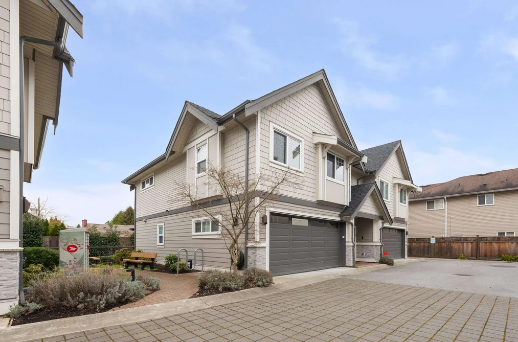 Townhouse for sale at 4 9219 Williams Road Richmond British Columbia - MLS: R3100005