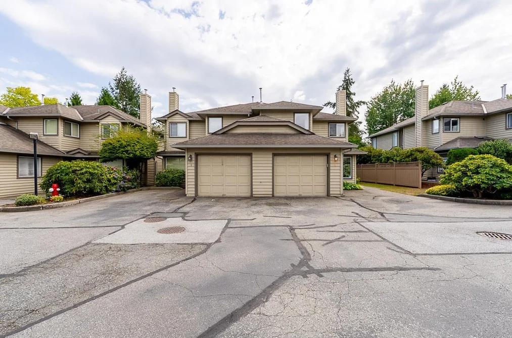 4-9727 152B Street, Surrey, BC - Townhouse for Sale - Photo 2 of 38 4-9727 152B Street, Surrey, BC - Townhouse for Sale - Photo 2 of 38