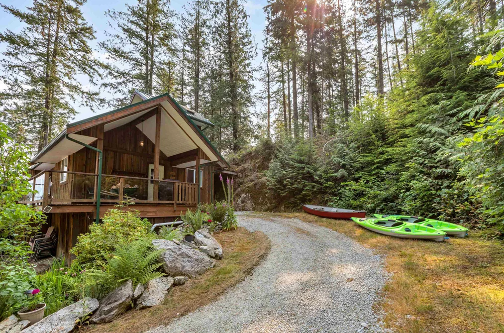 4 CHRISTIAN COVE, Pitt Meadows BC V3Y 1Z1, Pitt Meadows BC — Residential for Sale - Photo 3