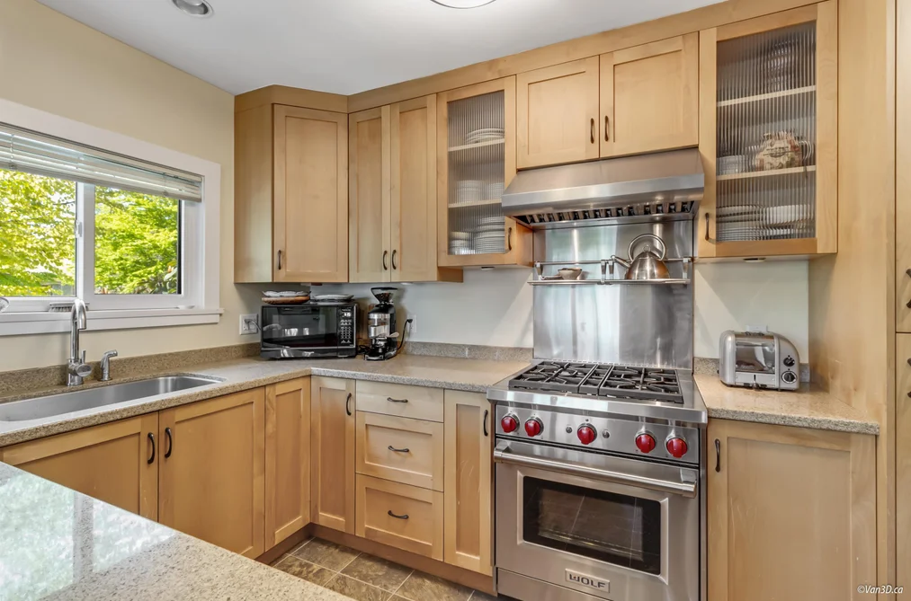 House for sale at 4 E 46th Avenue Vancouver British Columbia - MLS: R3135703
