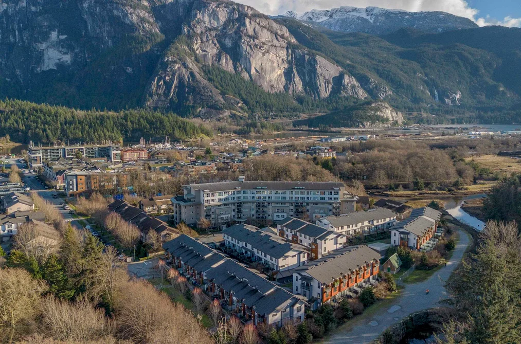 40 1188 MAIN STREET, Squamish BC V8B 0Z3, Squamish BC — Residential for Sale - Photo 4