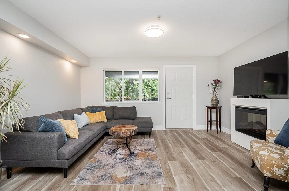 40-1268 Riverside Drive, Port Coquitlam, BC - Townhouse for Sale - Photo 3 of 40 40-1268 Riverside Drive, Port Coquitlam, BC - Townhouse for Sale - Photo 3 of 40