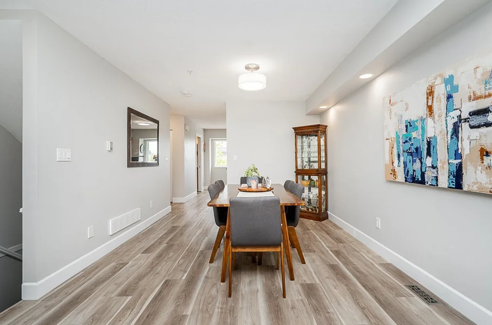 40-1268 Riverside Drive, Port Coquitlam, BC - Townhouse for Sale - Photo 6 of 40 40-1268 Riverside Drive, Port Coquitlam, BC - Townhouse for Sale - Photo 6 of 40