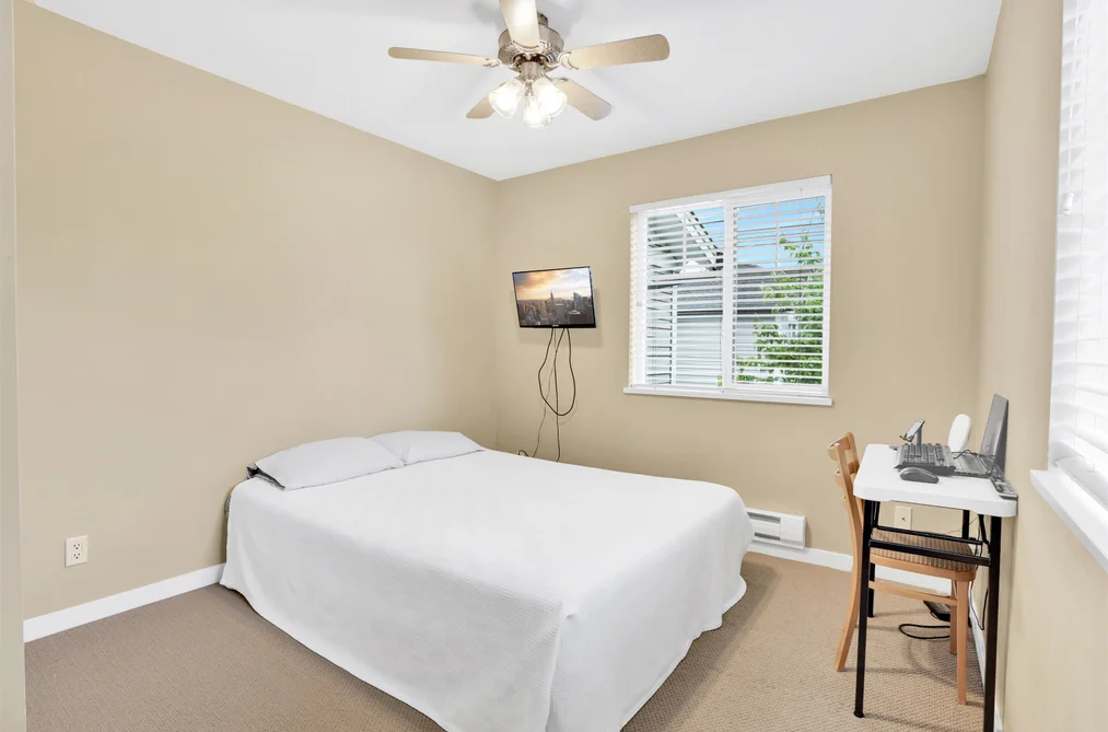 40-13239 Old Yale Road, Surrey, BC - Townhouse for Sale - Photo 11 of 28 40-13239 Old Yale Road, Surrey, BC - Townhouse for Sale - Photo 11 of 28