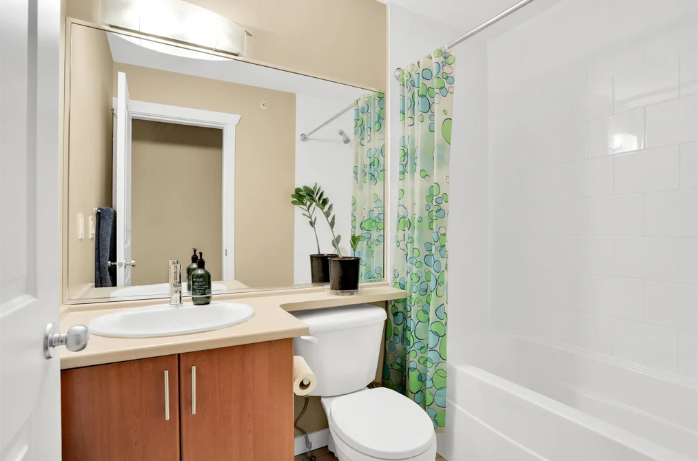 40-13239 Old Yale Road, Surrey, BC - Townhouse for Sale - Photo 15 of 28 40-13239 Old Yale Road, Surrey, BC - Townhouse for Sale - Photo 15 of 28