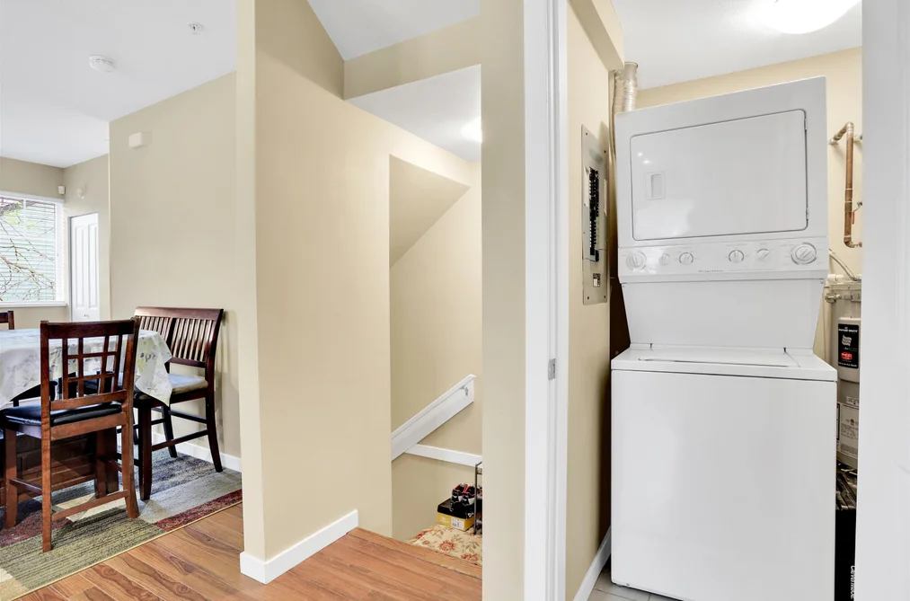 40-13239 Old Yale Road, Surrey, BC - Townhouse for Sale - Photo 8 of 28 40-13239 Old Yale Road, Surrey, BC - Townhouse for Sale - Photo 8 of 28