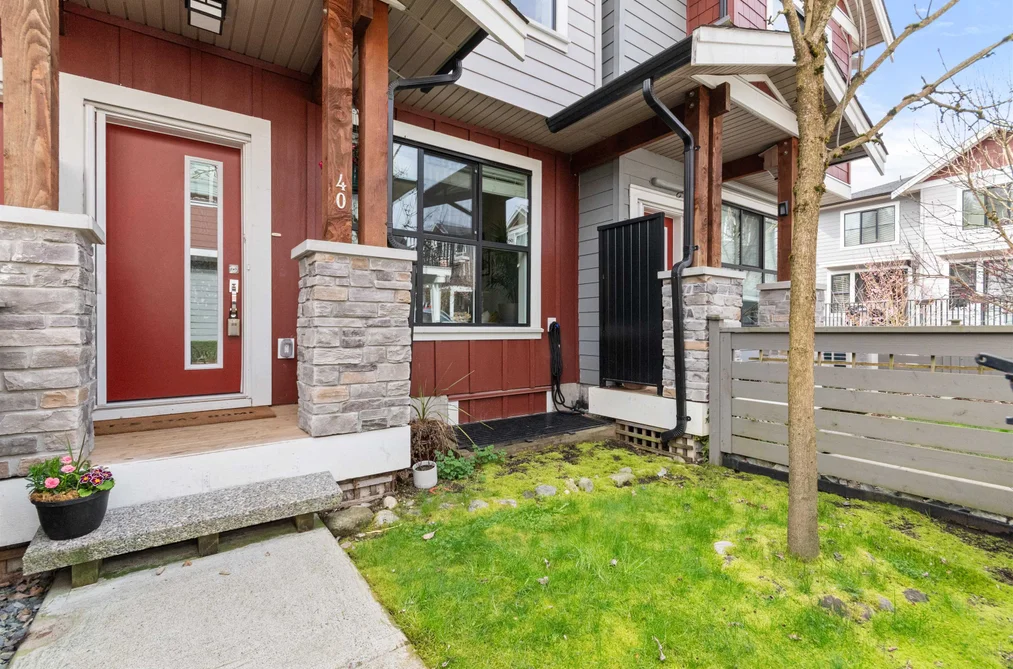 40 13260 236 STREET STREET, Maple Ridge BC V4R 0G6, Maple Ridge BC — Residential for Sale - Photo 2