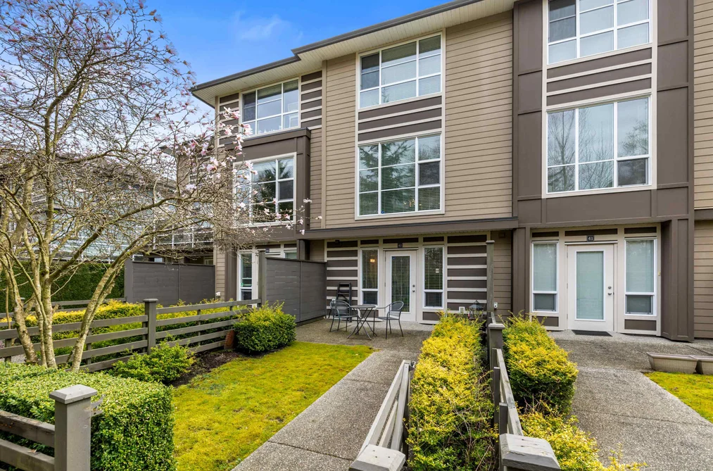 Townhouse for sale at 40 15405 31 Avenue Surrey British Columbia - MLS: R3120477