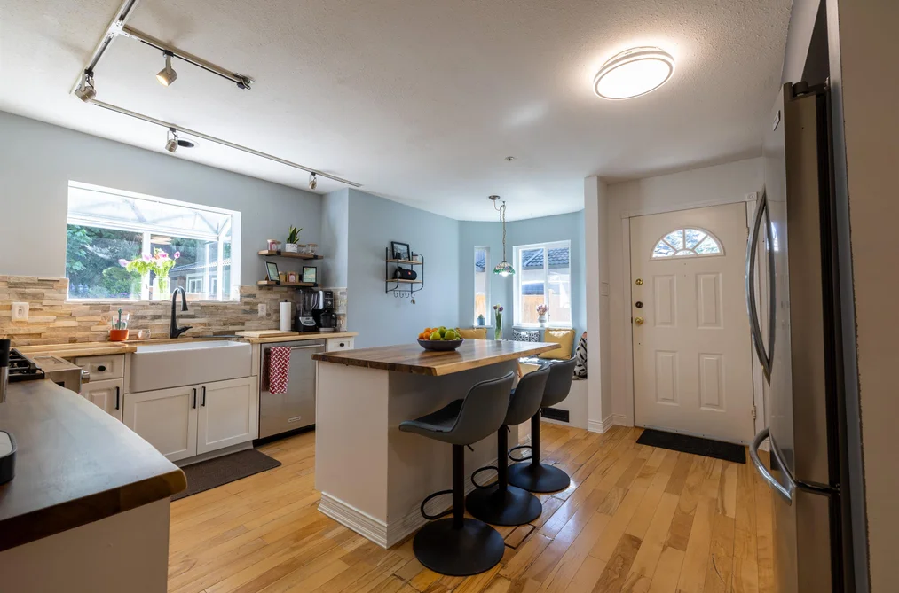 40 2401 MAMQUAM ROAD, Squamish BC V8B 0H6, Squamish BC — Residential for Sale - Photo 6