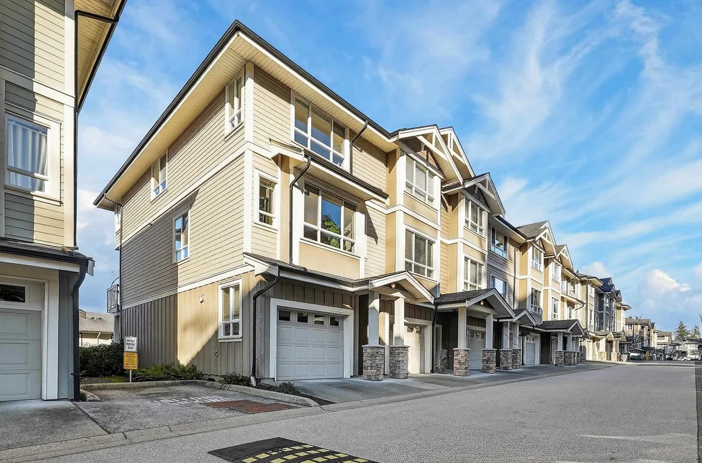 Townhouse for sale at 40 2955 156 Street Surrey British Columbia - MLS: R3092232