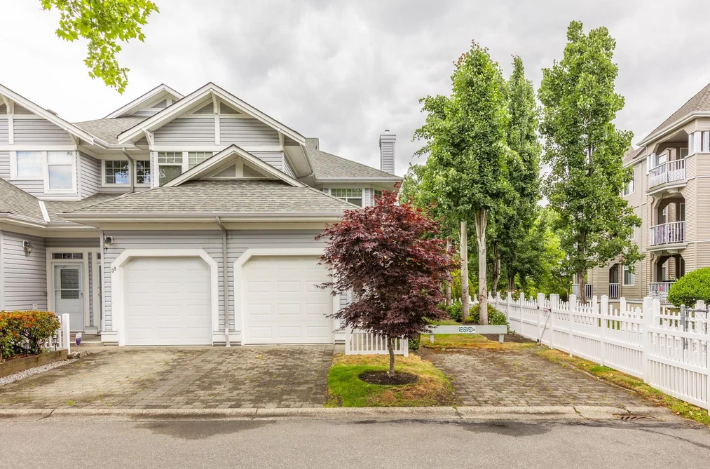 40 5708 208 STREET, Langley BC V3A 8L4, Langley BC — Residential for Sale - Photo 2