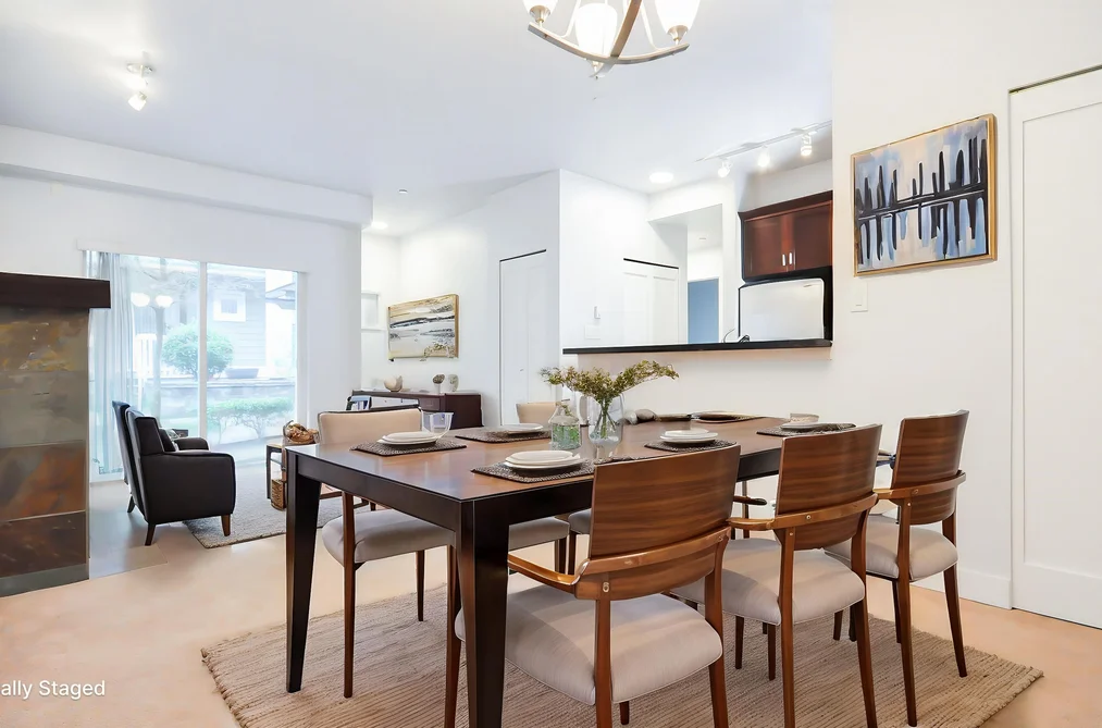 40 7388 MACPHERSON AVENUE, Burnaby BC V5J 0A1, Burnaby BC — Residential for Sale - Photo 2