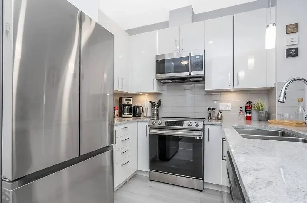 400 32690 14TH AVENUE, Mission BC V2V 0K5, Mission BC — Residential for Sale — Photo 3 of 23
