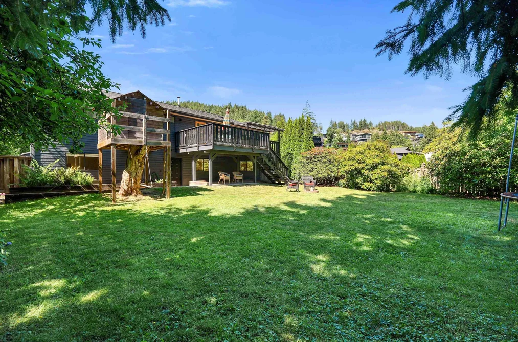 40011 PLATEAU DRIVE, Squamish, BC — Residential for Sale — Photo 28 of 39