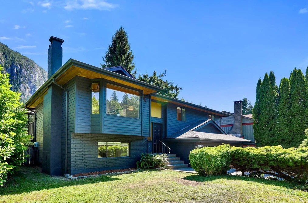 40011 PLATEAU DRIVE, Squamish, BC — Residential for Sale — Photo 35 of 39