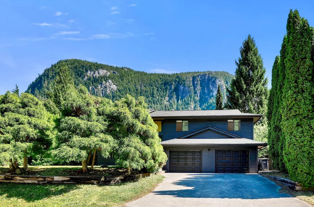 40011 PLATEAU DRIVE, Squamish, BC — Residential for Sale — Photo 38 of 39