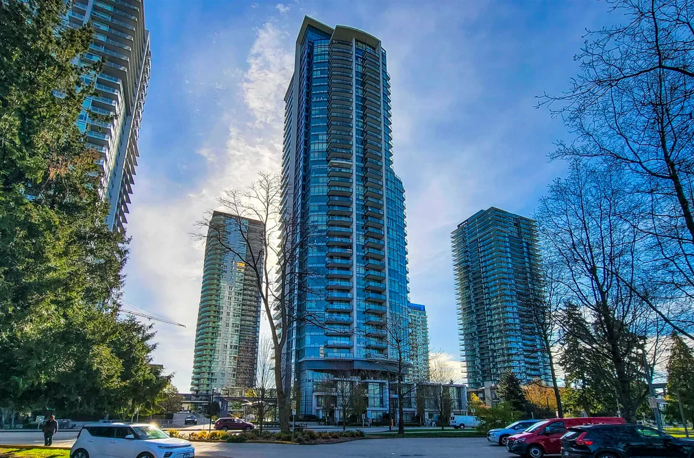 Condo for sale at 4003 4900 Lennox Lane Burnaby British Columbia - MLS: R3119092
