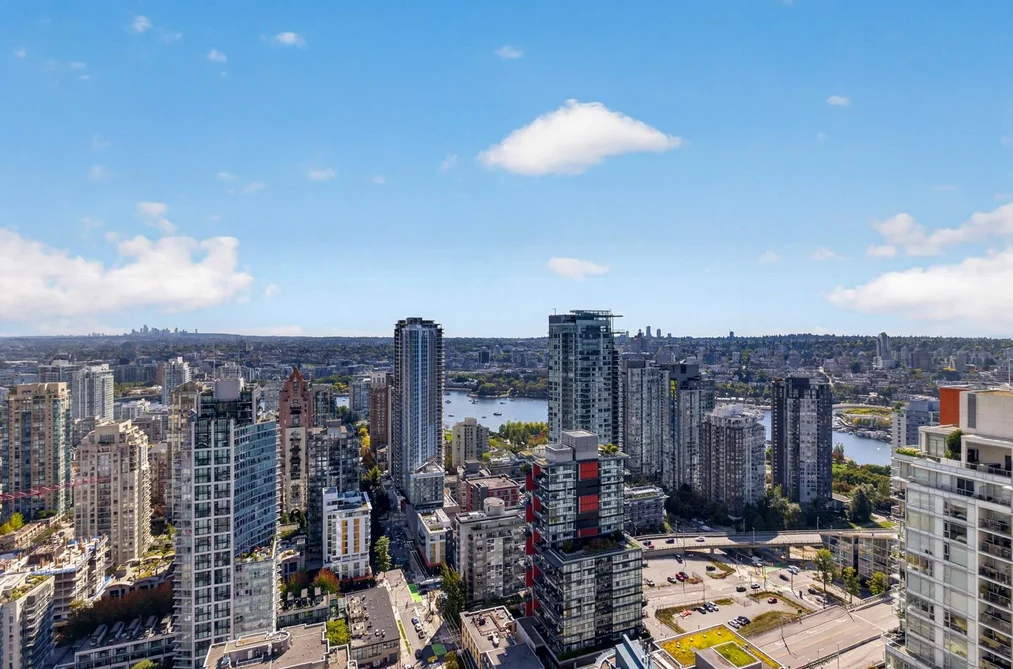 Condo for sale at 4006 1283 Howe Street Vancouver British Columbia - MLS: R3163640