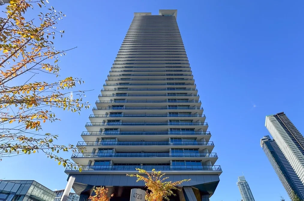 Condo for sale at 4009 4720 Lougheed Highway Burnaby British Columbia - MLS: R3109916