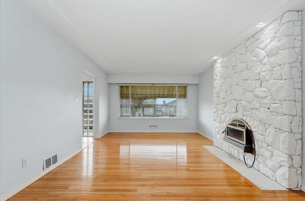 4009 UNION STREET, Burnaby BC V5C 2W9, Burnaby BC — Residential for Sale - Photo 2