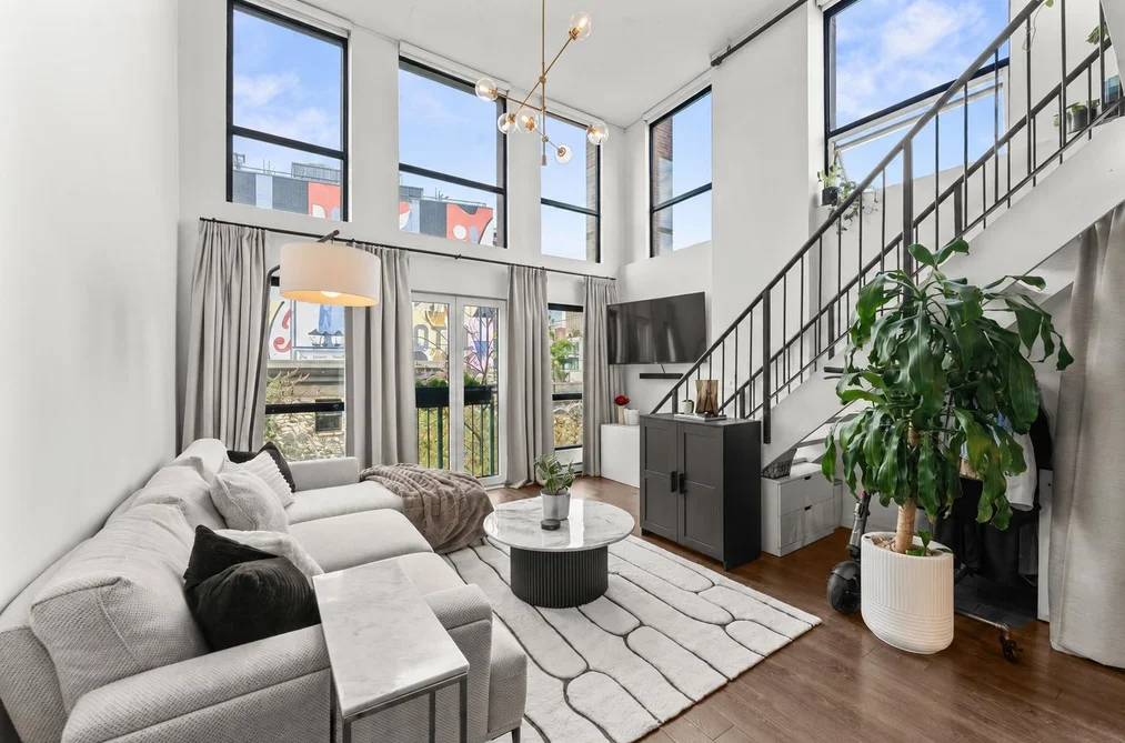 1 E Cordova St Unit 401, Vancouver, BC - MLS: R3165810