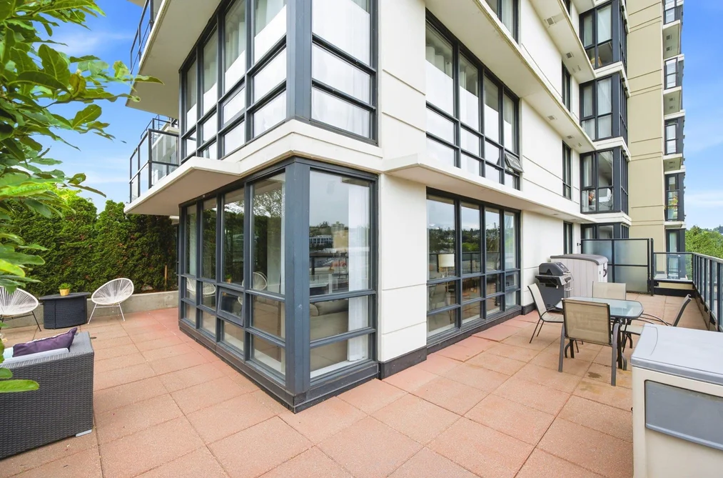 401 1 RENAISSANCE SQUARE, New Westminster BC V3M 0B6, New Westminster BC — Residential for Sale — Photo 27 of 37