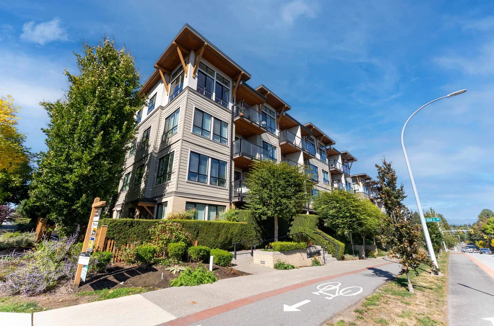 10455 154 St Unit 401, Surrey, BC - MLS: R3173596