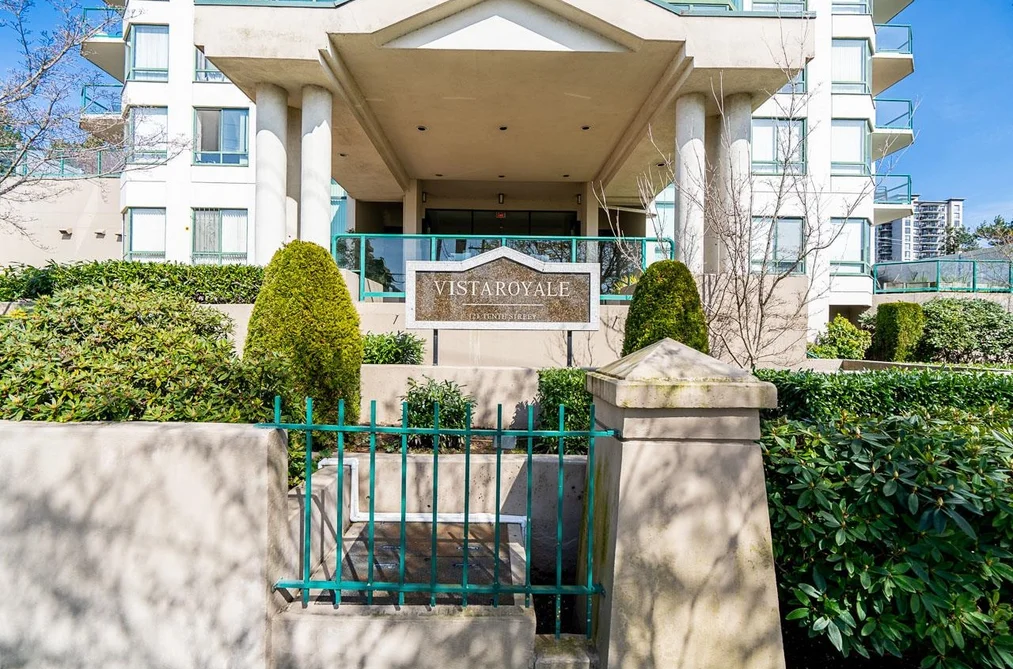 401 121 TENTH STREET, New Westminster BC V3M 3X7, New Westminster BC — Residential for Sale - Photo 3