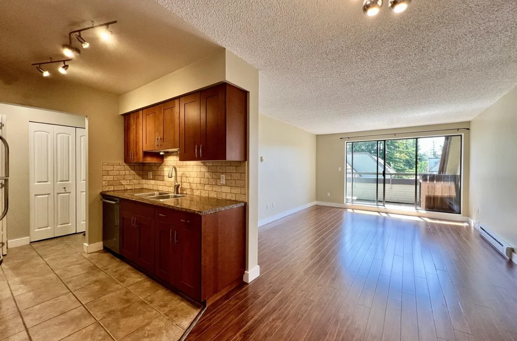 401 1210 PACIFIC STREET, Coquitlam BC V3B 6K3, Coquitlam BC — Residential for Sale - Photo 2