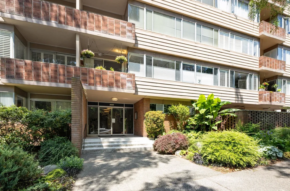401 1315 CARDERO STREET, Vancouver BC V6G 2J2, Vancouver BC — Residential for Sale - Photo 2