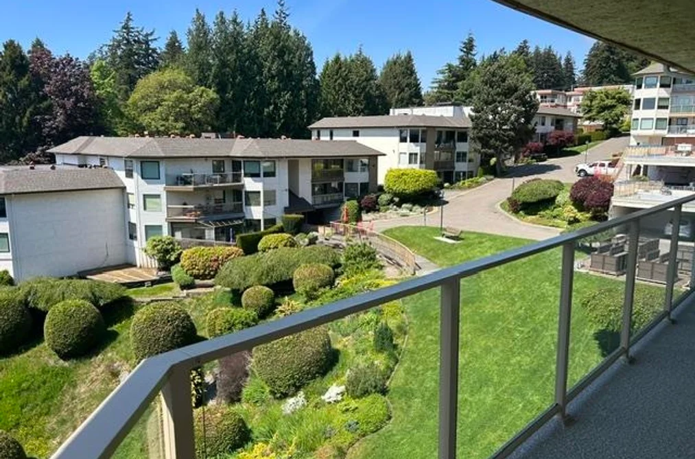 401 1350 VIDAL STREET, White Rock BC V4B 5G6, White Rock BC — Residential for Sale - Photo 2