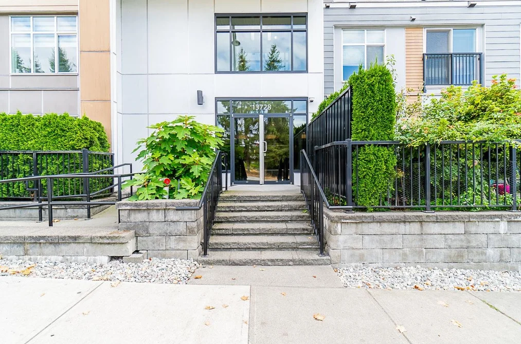 401 13728 108 AVENUE, Surrey BC V3T 0B7, Surrey BC — Residential for Sale - Photo 2