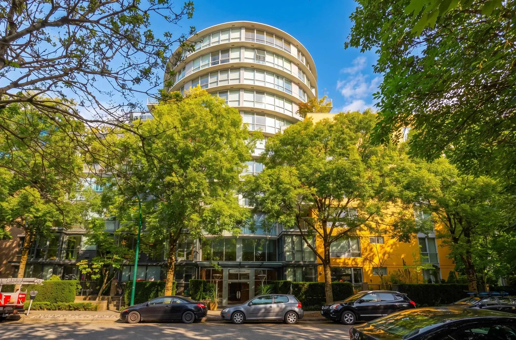 Condo for sale at 401 1485 W 6th Avenue Vancouver British Columbia - MLS: R3166269