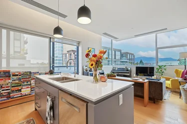 1510 W 6th Ave Unit 401, Vancouver, BC - MLS: R3176801