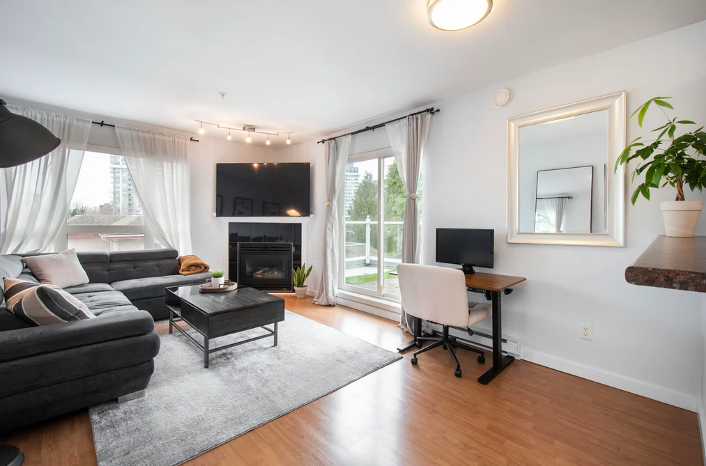 401 1629 GARDEN AVENUE, North Vancouver BC V7P 3A6, North Vancouver BC — Residential for Sale - Photo 3