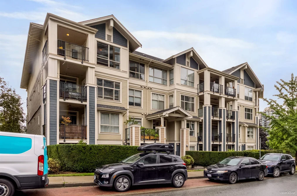 Condo for sale at 401 275 Ross Drive New Westminster British Columbia - MLS: R3150078